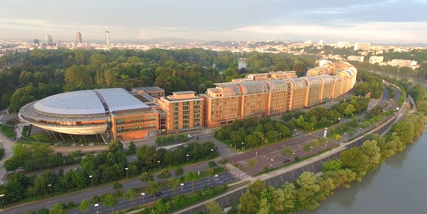 Cite Internationale - from former exhibition grounds to a mixed-use urban district
