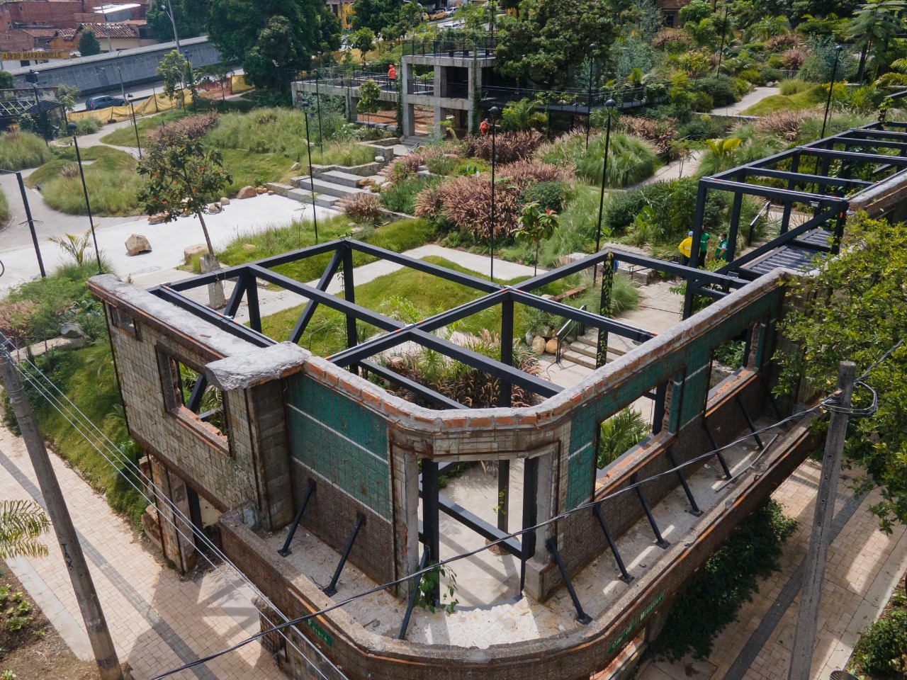 Parque Prado, Reused Ruin Park
