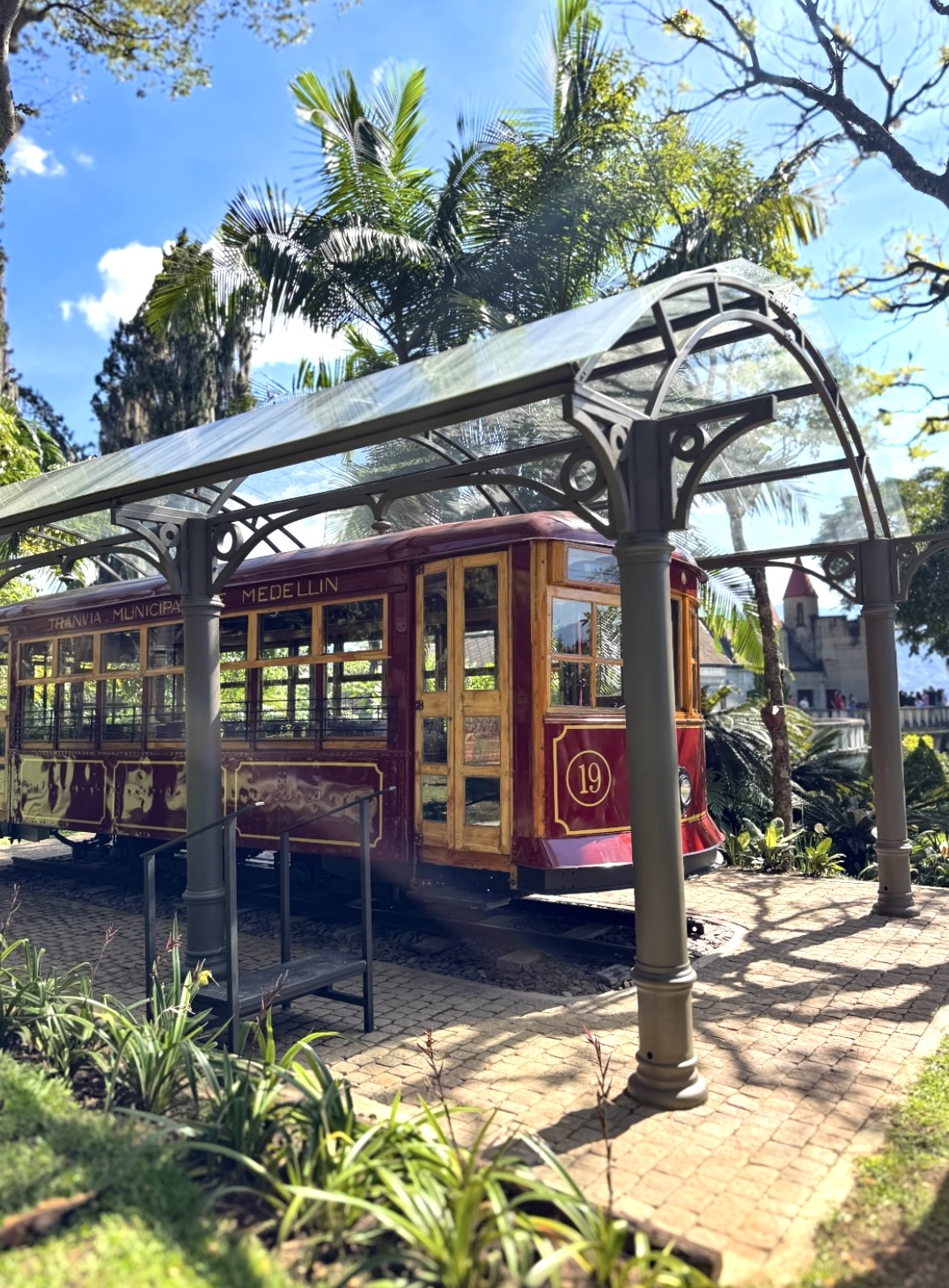 Old Medellín tram, Jardín Museo El Castillo